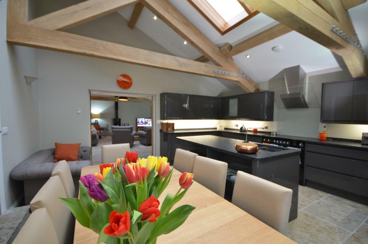 Keld Barn, Low Ploughlands Holiday Lets Kirkby Stephen Bagian luar foto